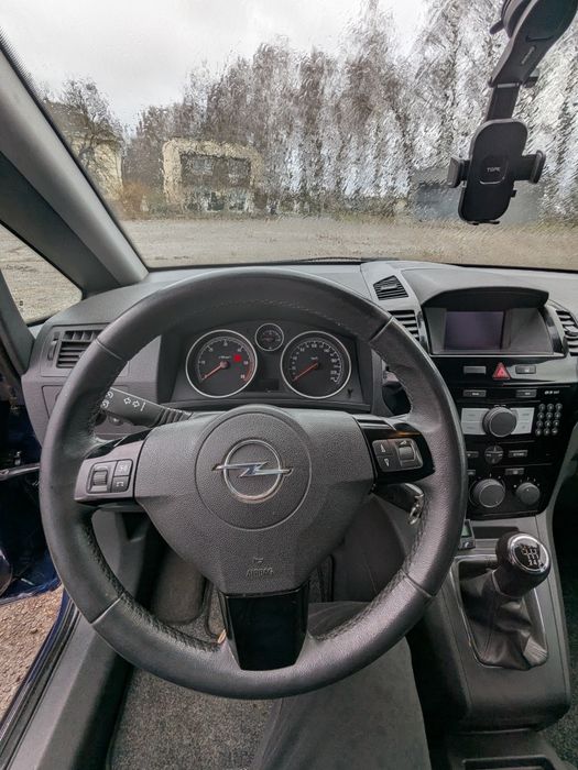 Opel zafira b 1.7cdti 2010 7містць