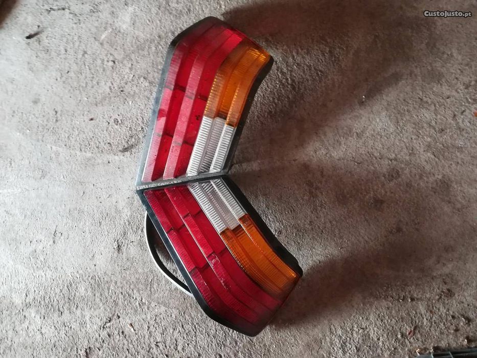 Vidros para faróis do Mercedes