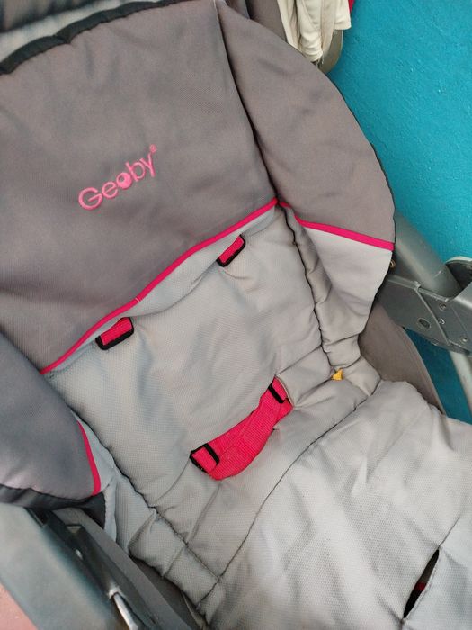 Детская прогулочная каляска