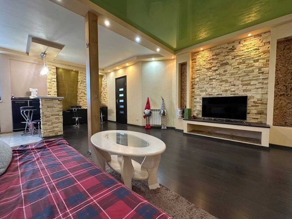 Продаж 3к квартири 90м². ДВОРІВНЕВА. З МЕБЛЯМИ та ТЕХНІКОЮ. ID:842
