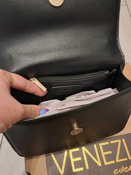 Torebka Venezia na łańcuszku