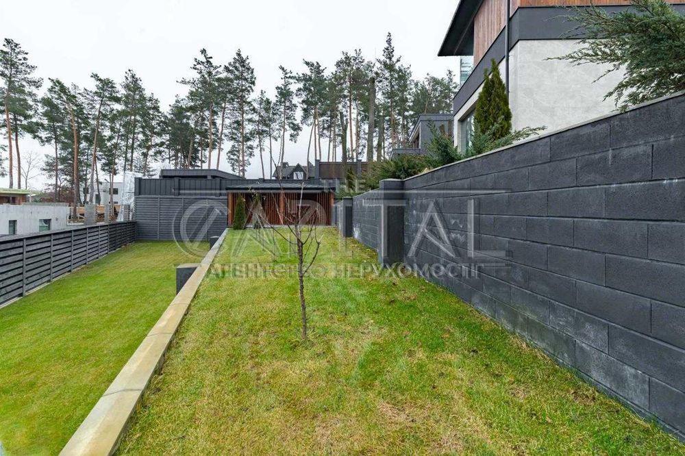 Продам дом в ЛЕСУ 300m² участок 19 соток, Хадосовка