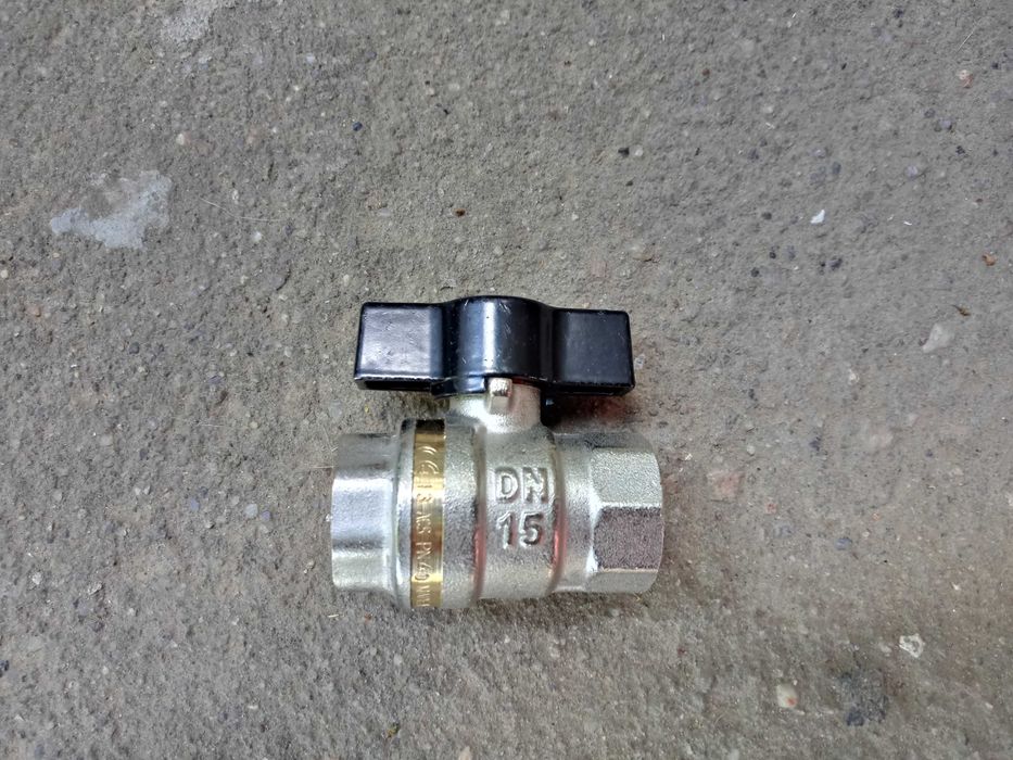 Кран Aster (1/4", 3/8", 1/2")