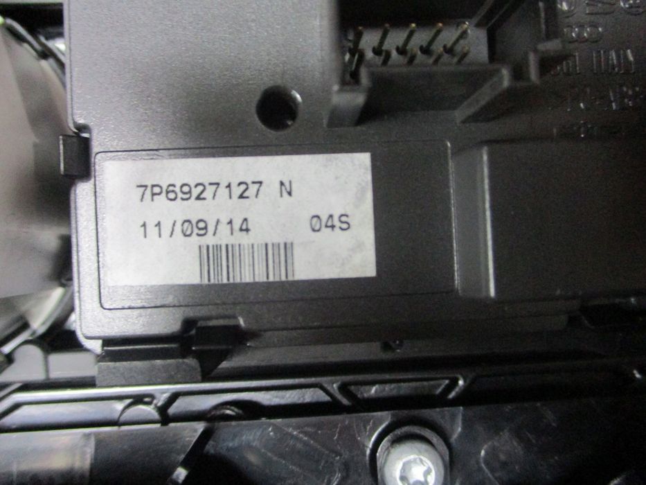 Panel MMI NA KUBKI VW TOUAREG 7P0 7P6927127N