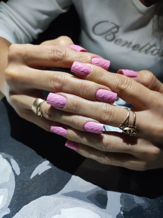 Манікюр/нарощування/корекція нігтів