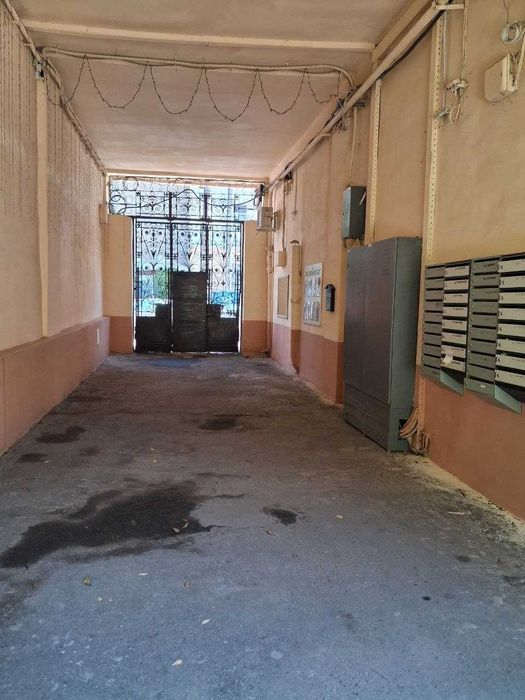 2-кімнатна квартира на перетині вулиць Кузнечної та Льва Толстого — у самому центрі міста