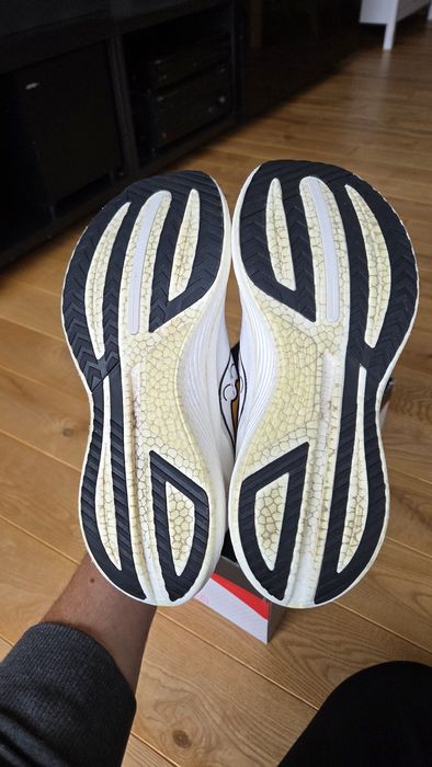 Saucony Endorphin Speed 3, r44