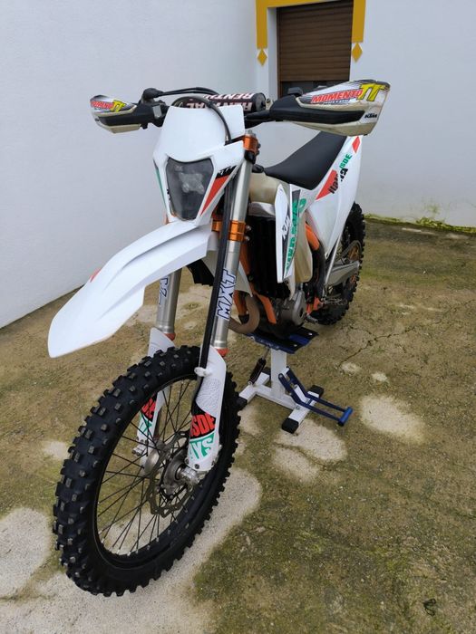 KTM EXC-F 250 SIX DAYS ITALY 2021 (Matrículada)