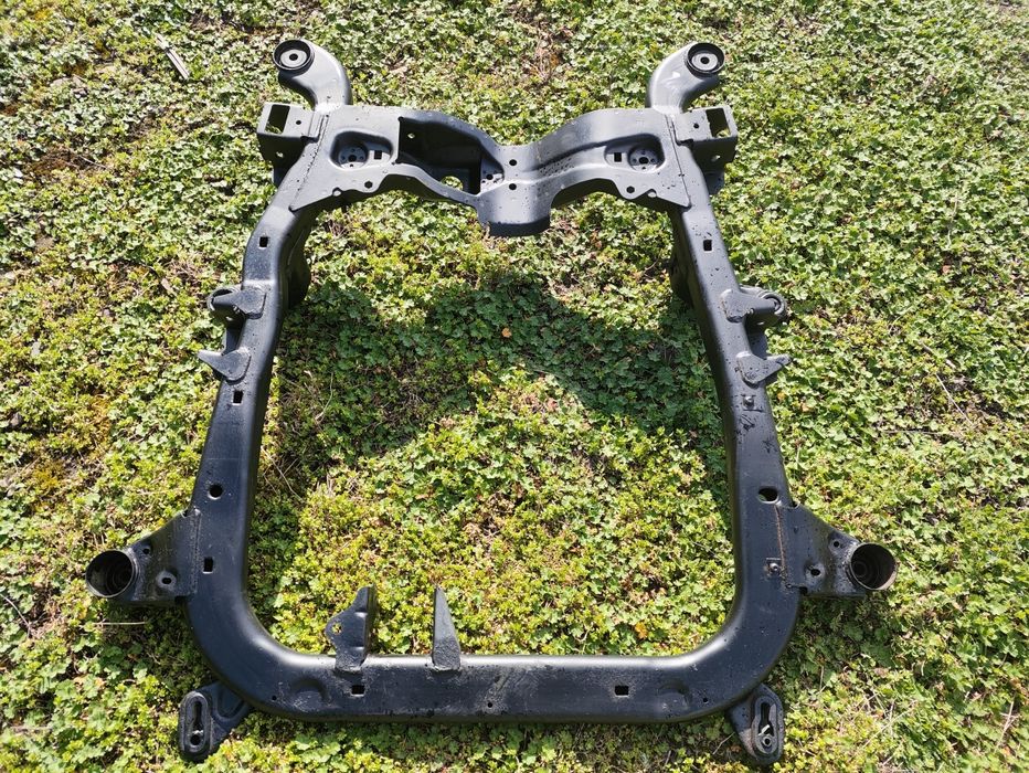 Opel Astra H 2004-20011 підрамник балка передня