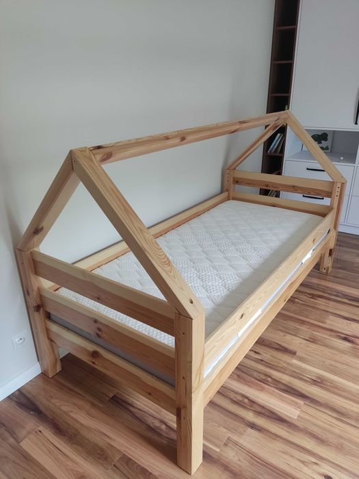 Sprzedam łóżko dla dziecka 200x90