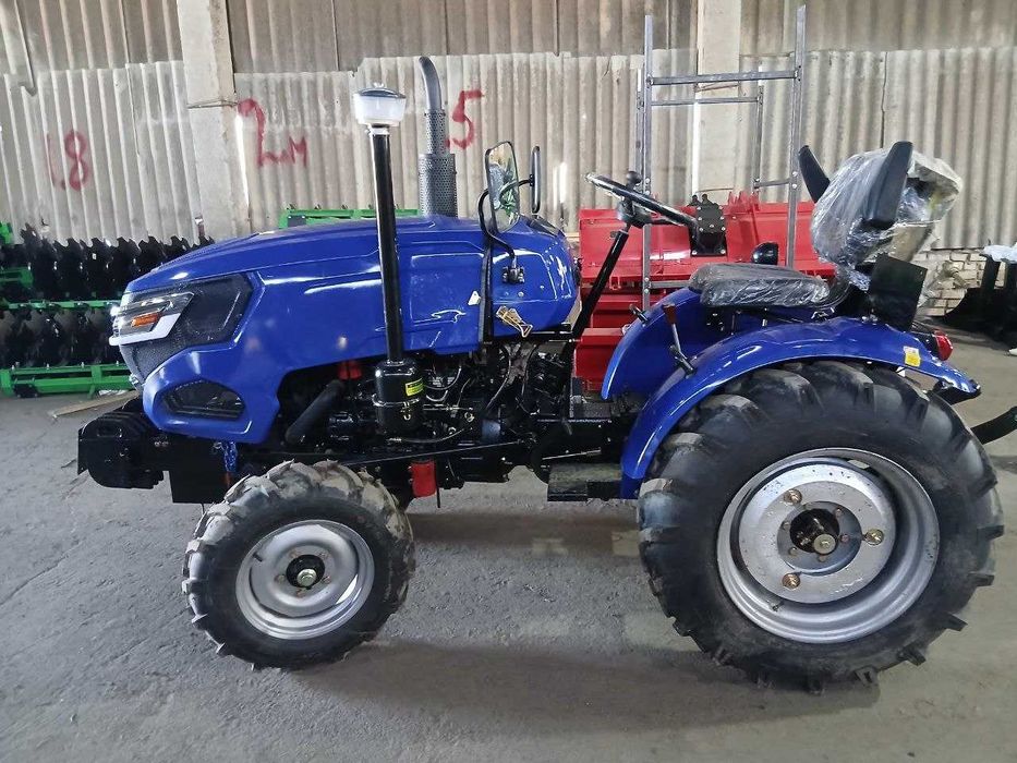 Мінітрактор Xingtai 240 LX 4х2 3 циліндри Безкоштовна доставка Кредит