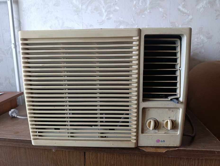 Кондиционер оконный LG