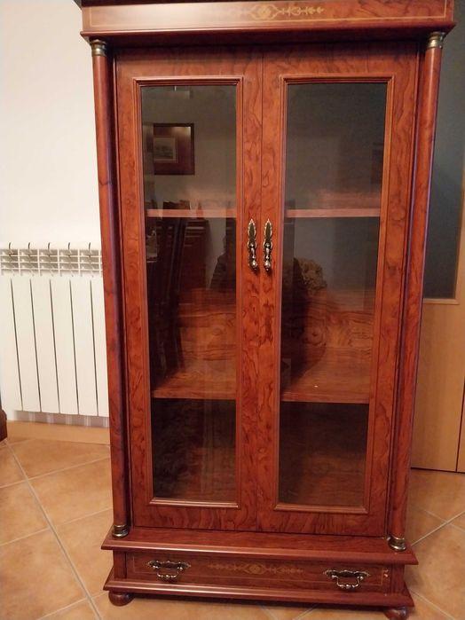 Móvel encantador multifunções