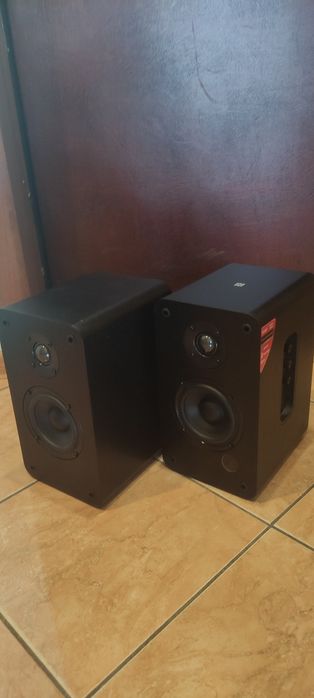 Акустика активная F&D R30BT