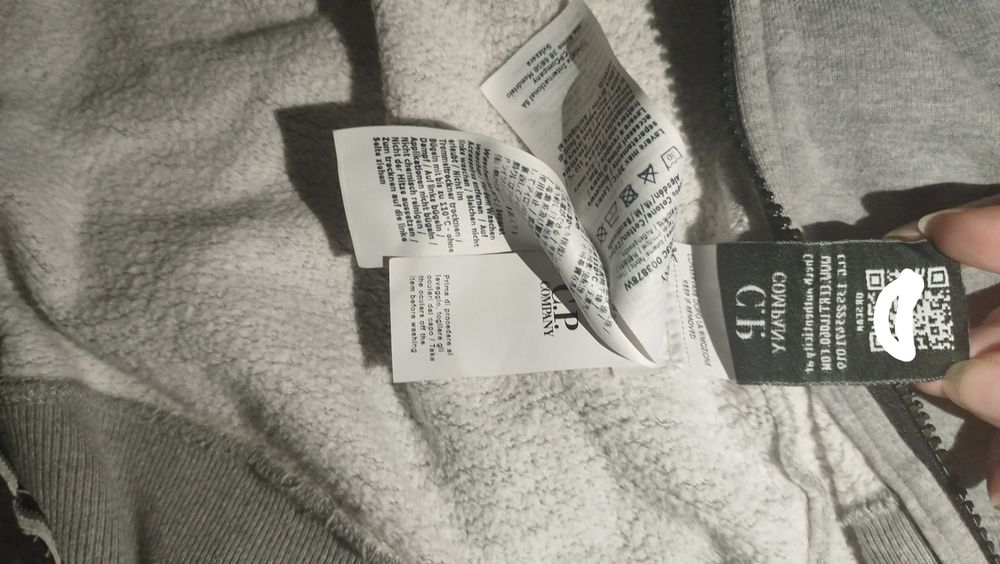 зип худи ( кофта ) от c.p company оригинал