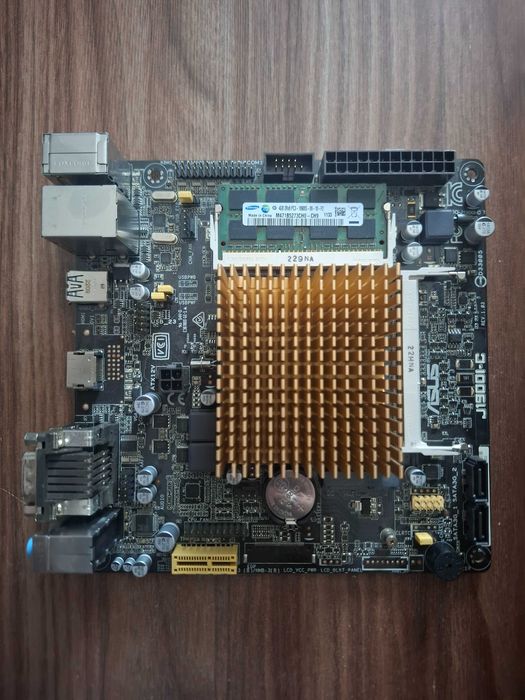 Płyta główna ITX Asus J1900i-C nr 398