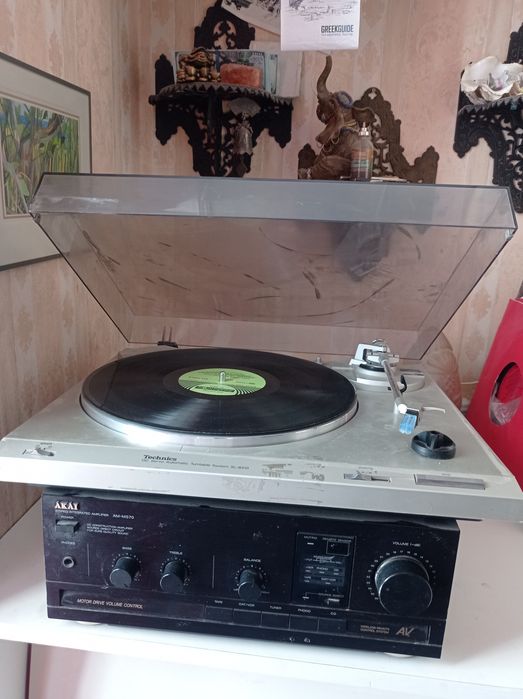 Програвач платівок Technics SL-B210 (програвач вінілу) made in Japan .