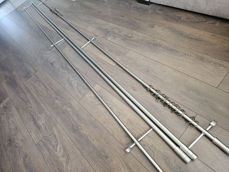 Dwa karnisze srebrne mat podwójne