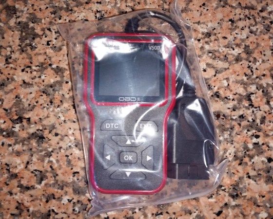 OBD II Scanner Diagnóstico Auto, lê e apaga códigos de erro. Novo