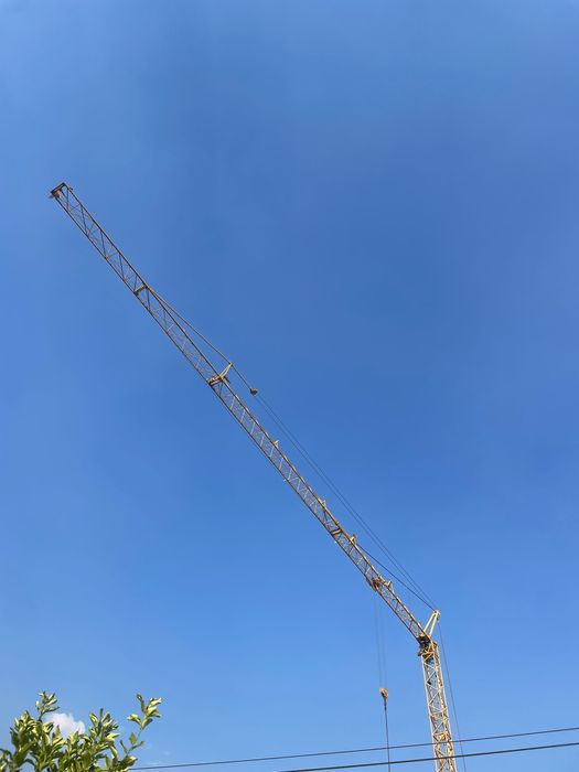 Grua Potain 331 B automontante de 35m