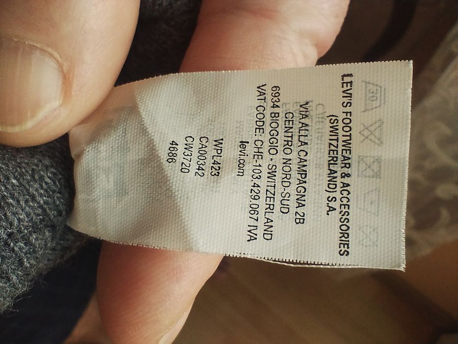 Czapka Levi's beanie.  Made in Italy