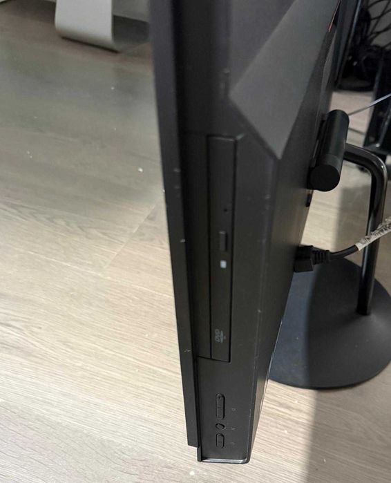 LENOVO ThinkCentre m810z [All-In-One]