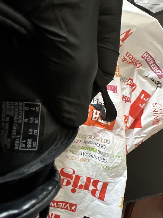 Продам туфли женские