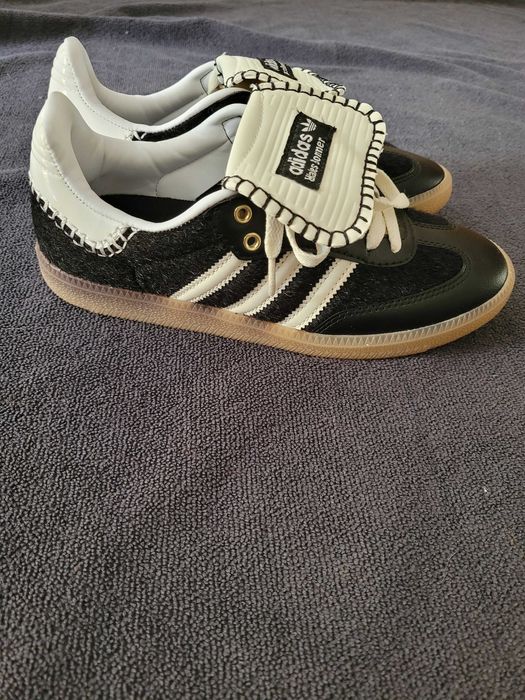 Samba 38  novos preto