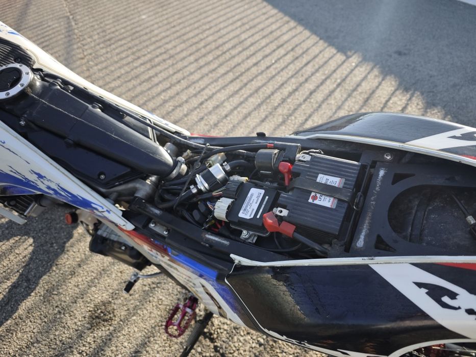 Ajp pr7 com 9500