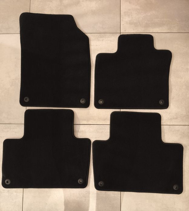 Oryginalne dywaniki Volvo XC90