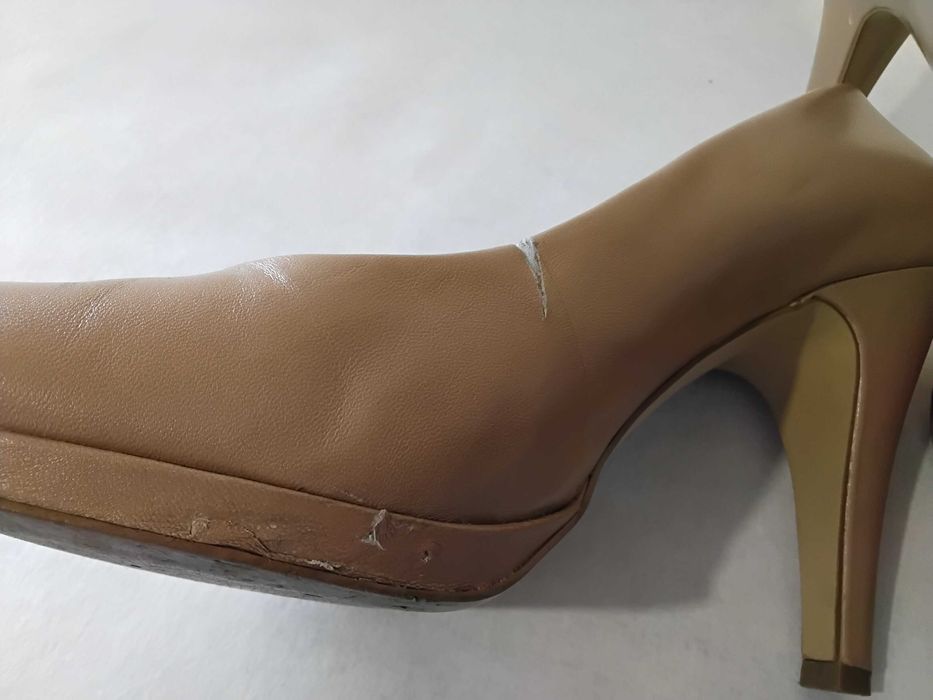 Жіночі туфлі (різні)