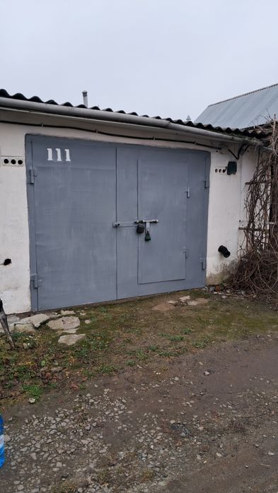 Гараж   в   Авіаторі