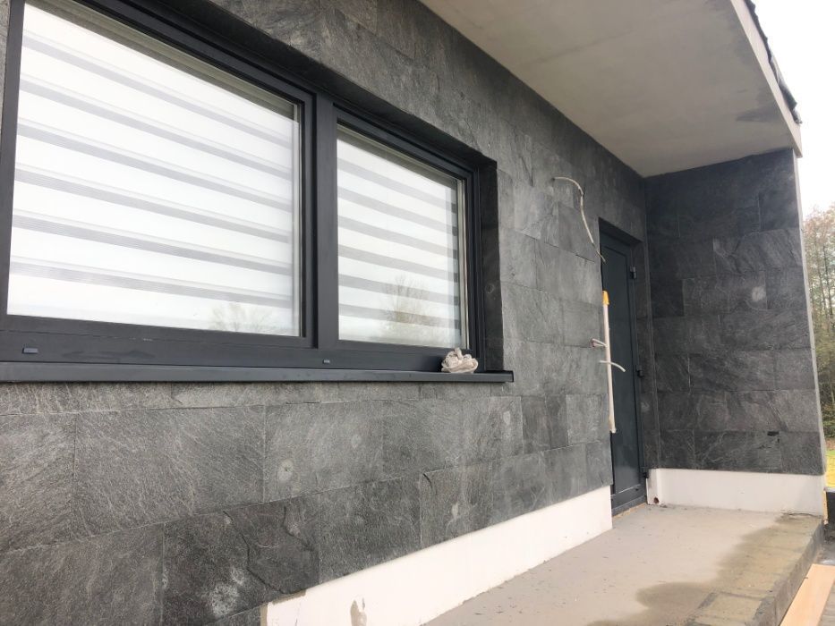 Płytki łupek Panel Kamienny Silver Grey 30x10cm / elewacja Kwarcyt elewacja Kwarcyt szary kwarc błyszczący płytka elewacyjna na ścianę na zewnątrz