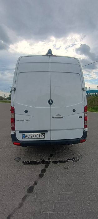 Mercedes- sprinter
