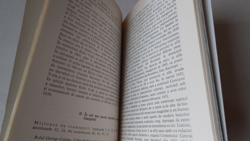 D. Berindei "Bucuresti" 1966 Przewodnik Bukareszt w jęz. rumuńskim