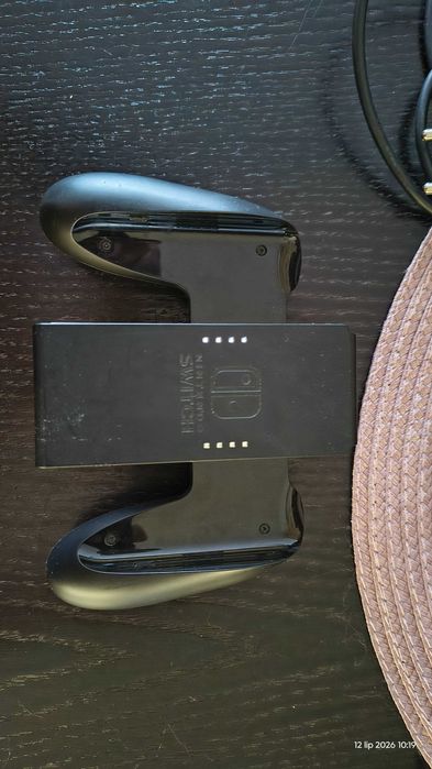 Sprzedam Konsola Nintendo Switch OLED Czerwono-niebieski