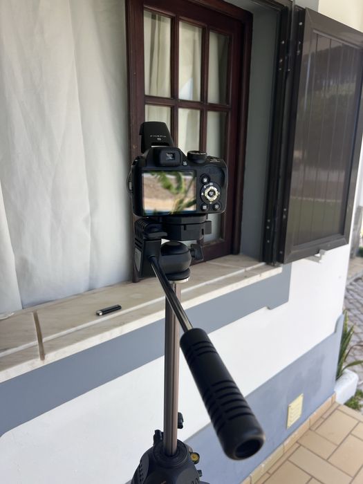 Vanguard Tripod VT-528
