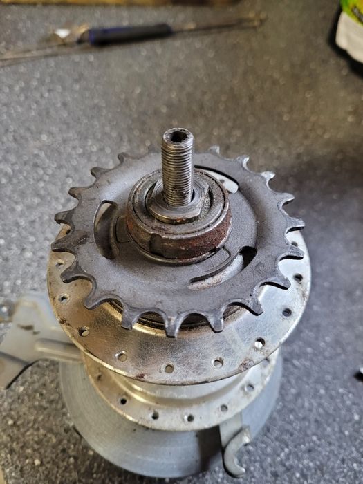 Piasta 3-biegowa Sturmey-Archer 36h hamulec bębnowy