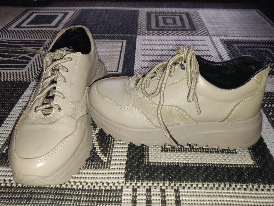 Кросівки шкіряні дитячі