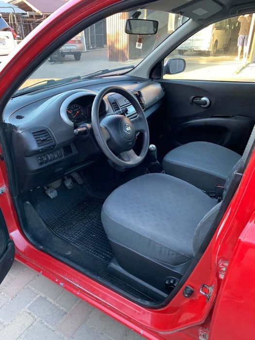 Nissan Micra надійне та економне авто