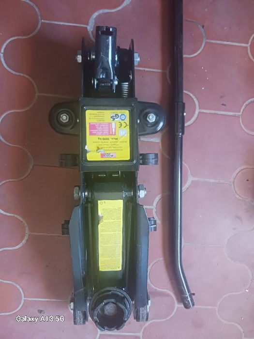 Macaco hidraulico para automovel