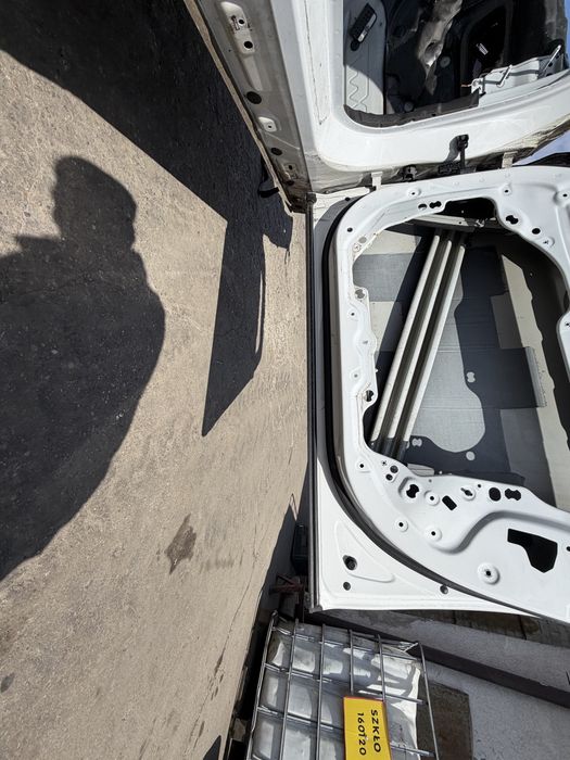 Drzwi BMW G12 A96 przód lewe prawe BMW G11 Seria 7 przednie