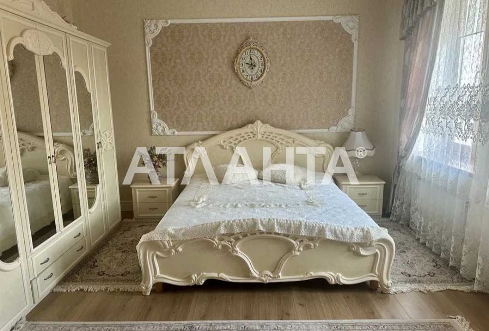 Эксклюзивный дом в элитном районе вблизи моря!