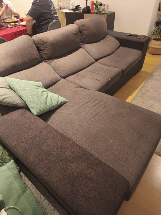 Sofá cama com chaise longue