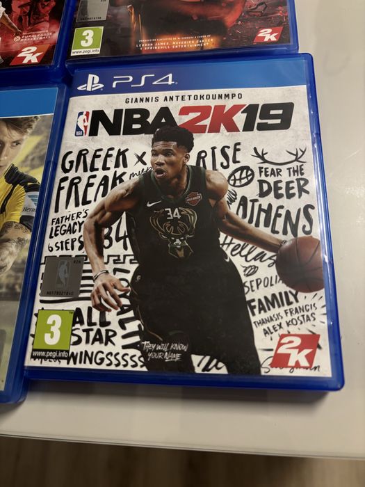 3 jogos Playstation 4