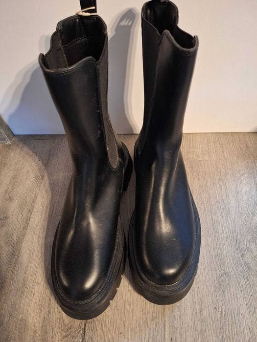 Niwe sztyblety Stradivarius 39