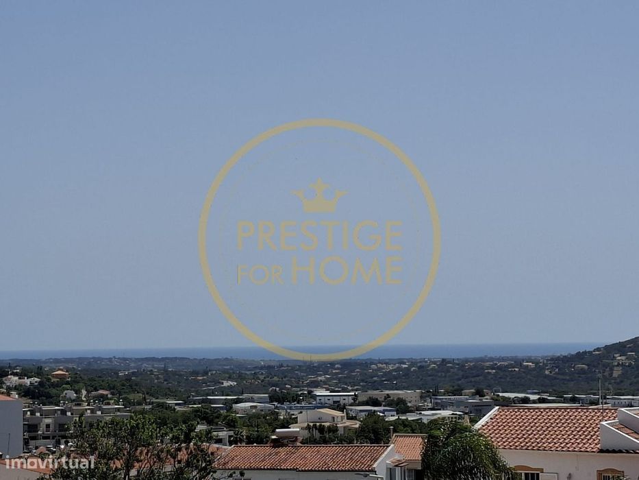 Moradia de T5 com Vista Mar em Loulé