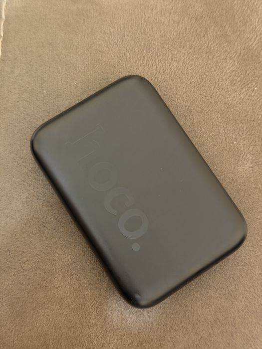 Павер Банк  Hoco 10 000mah 20w Magsafe