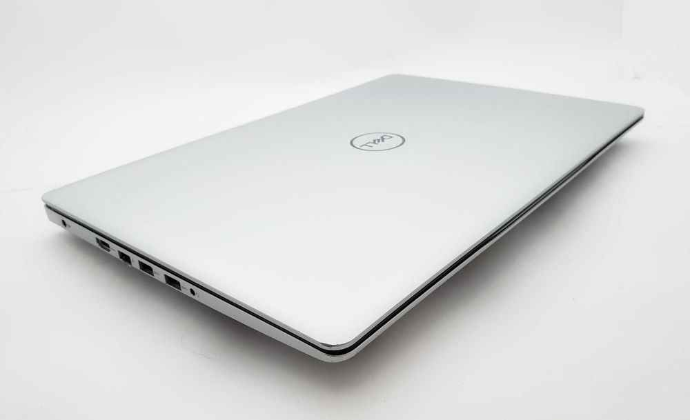 Ноутбук Dell Inspiron 15 5570 15,6” FullHD i5-8265U HDMI USB WiFi+Bluetooth (6855)