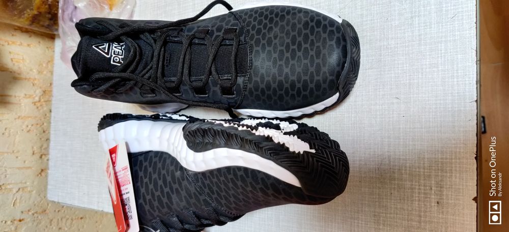 Кросовки Peak для баскетбола